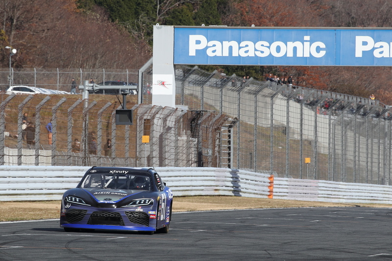 スープラのNASCARも登場