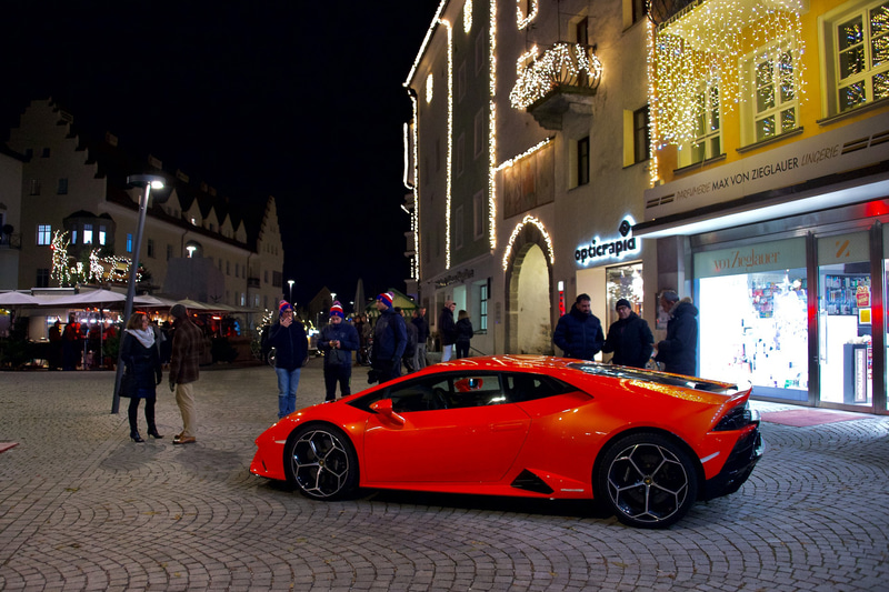 夕方からはクリスマスマーケットにも足を伸ばした