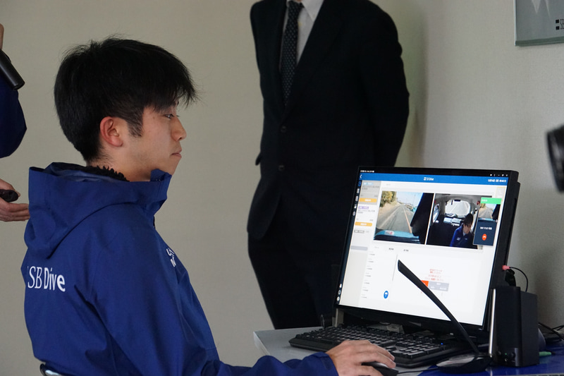 遠隔で実験車両の安全管理などが行なえる、SBドライブの自動運転車両運行プラットフォーム「Dispatcher（ディスパッチャー）」