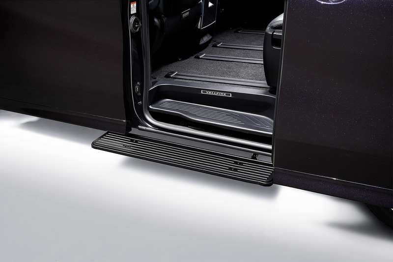 電動サイドステップ（ヴェルファイア）