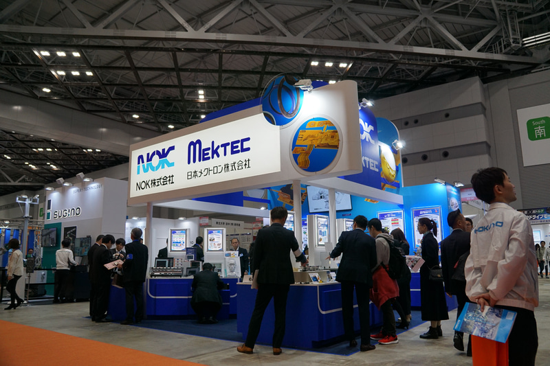 ノベルティも用意されるNOKブース