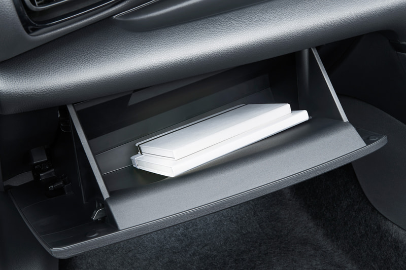 車内の収納スペースも豊富に用意する