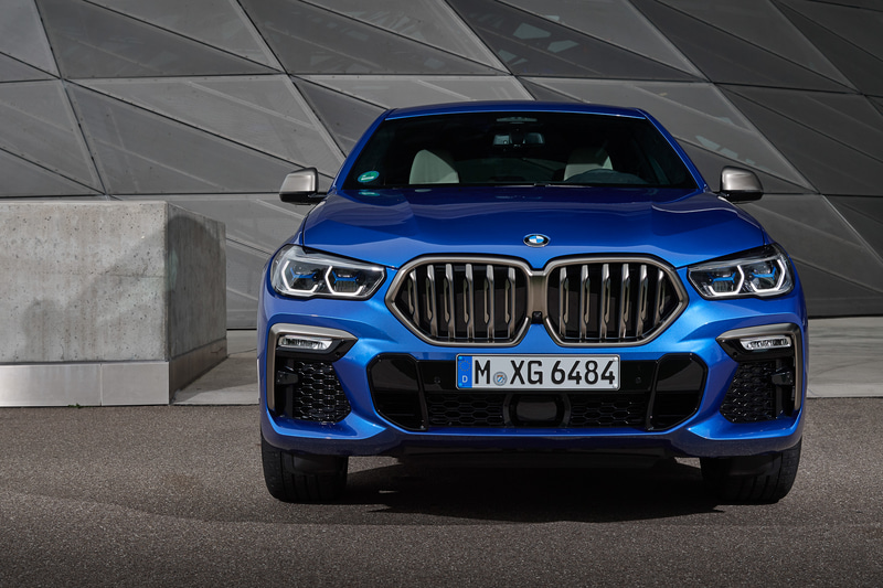 X6 M50i