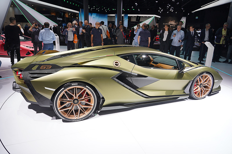 フランクフルトモーターショー 2019で初公開されたマイルドハイブリッドコンセプトカー「シアン FKP37」