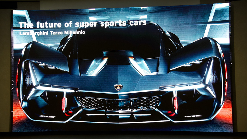 多彩な革新的技術を搭載するフルEV（電気自動車）「テルツォ ミッレニオ」