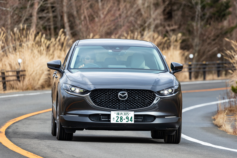 CX-30ではオンロード/オフロードで性能を体感
