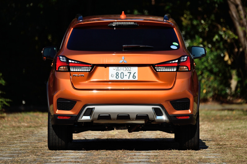 ボディサイズは4365×1810×1640mm（全長×全幅×全高。4WD車の全高は1515mm）、ホイールベースは2670mm。車両重量は1440kgだが、試乗車はオプション装着による50kg増で計1490kg