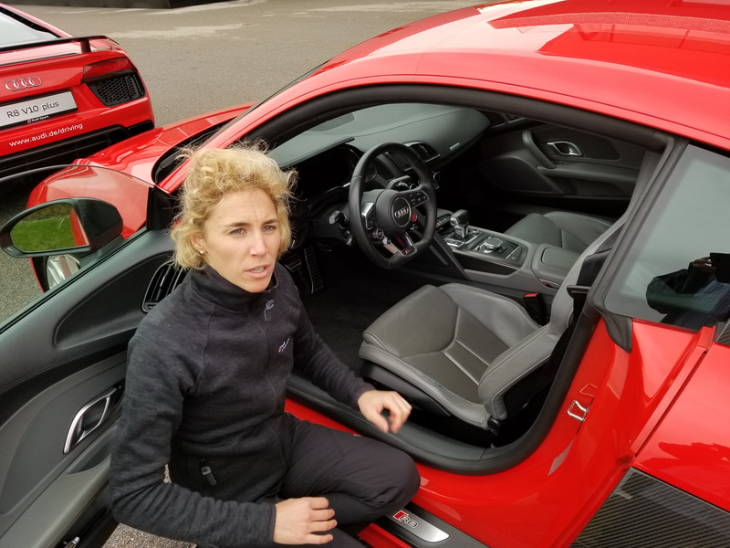 講師から車両に関する説明も行なわれる