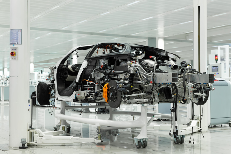 マクラーレン・プロダクション・センターで生産されるスピードテール