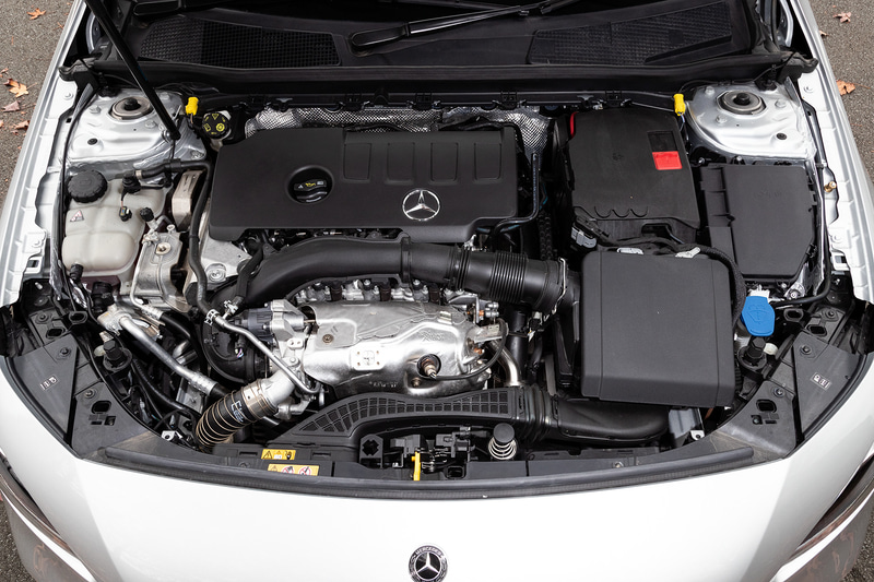 A 250 4MATIC セダンのエンジンスペックはCLAクーペ 250 4MATICと同様