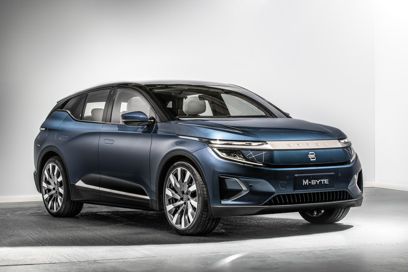 BYTONのSUVモデル「M-Byte」