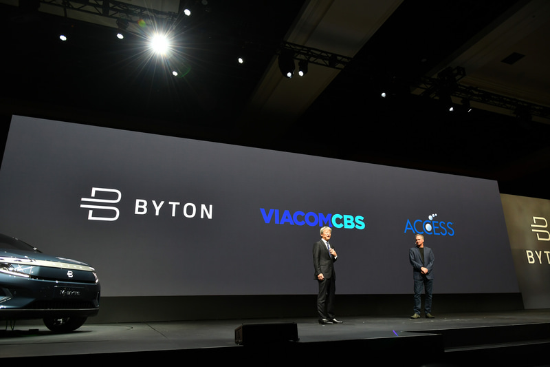 エンタテイメントコンテンツの提供メーカーとしてVIACOM CBSが、ブラウザメーカーとしてACCESSが紹介された