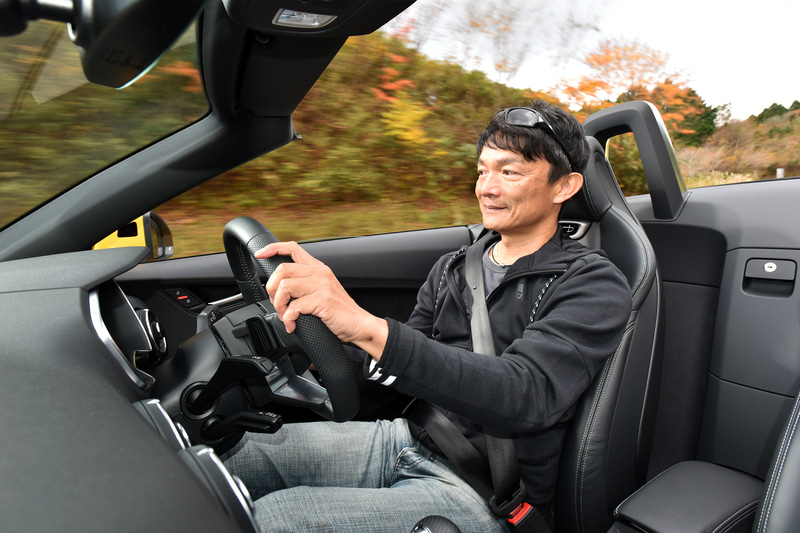 クーペとロードスターで走りのキャラクターを差別化