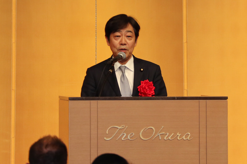 国土交通副大臣 青木一彦氏