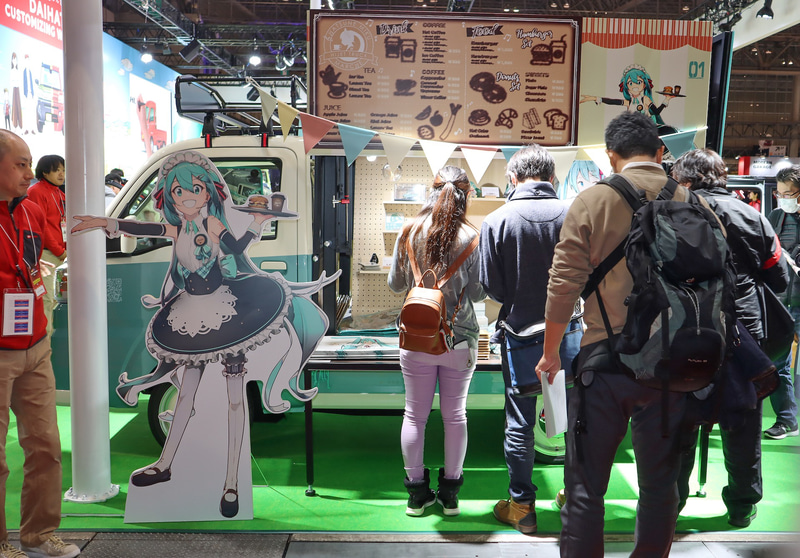 初音ミクとコラボした販売トラック「ハイゼットトラック初音ミク　マルシェVer.」