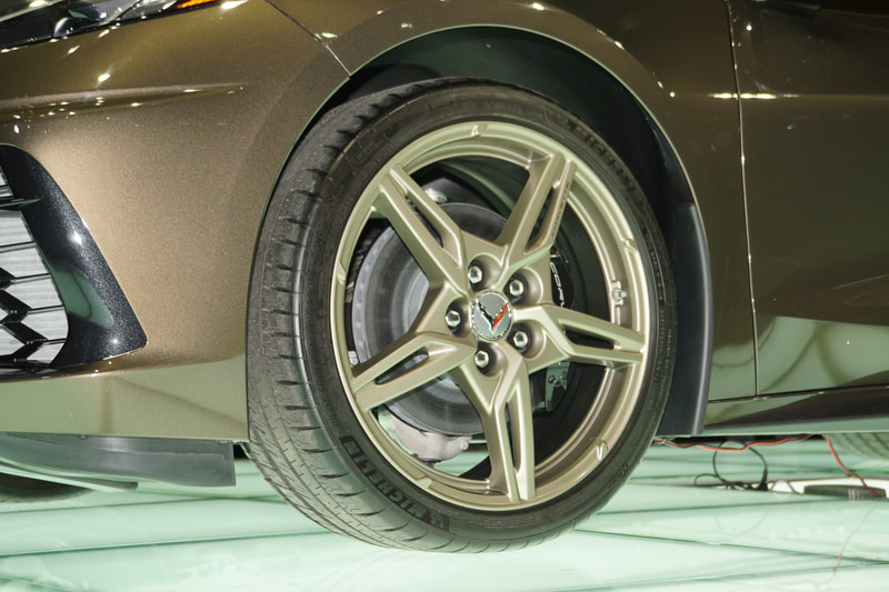 新型「シボレー コルベット」（左ハンドルの米国仕様）