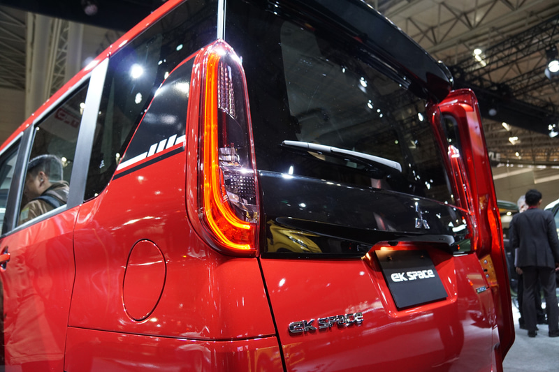 新型eKスペース