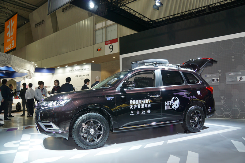 アウトランダーPHEV　特務機関NERV仕様