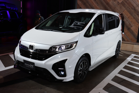 フィット Modulo X や シビック S660 マイチェンモデルを展示するホンダブース