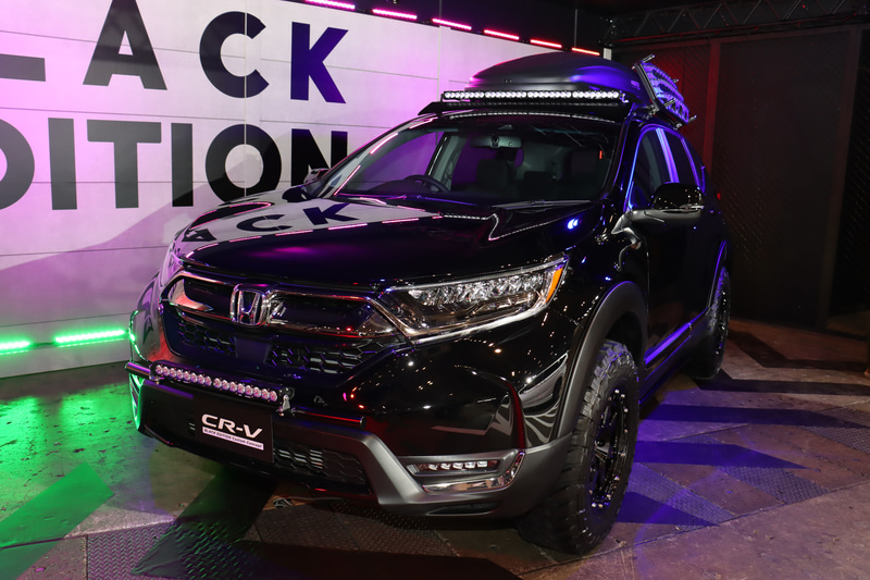 「CR-V BLACK EDITION custom concept with THE CHECK SHOP」