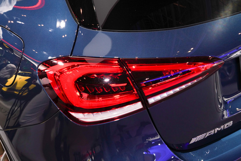 メルセデスAMG A 35 4MATIC Edition 1