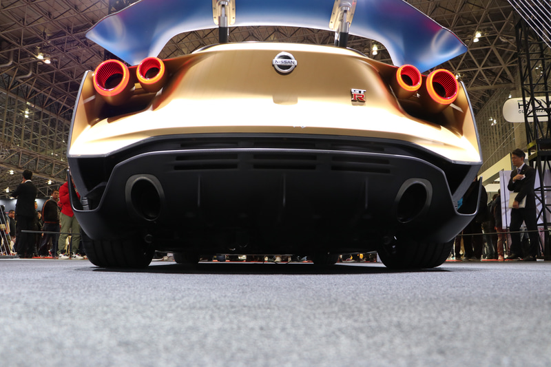 タイヤは前後ともミシュラン パイロットスポーツ4。サイズは285/30ZR21を履く