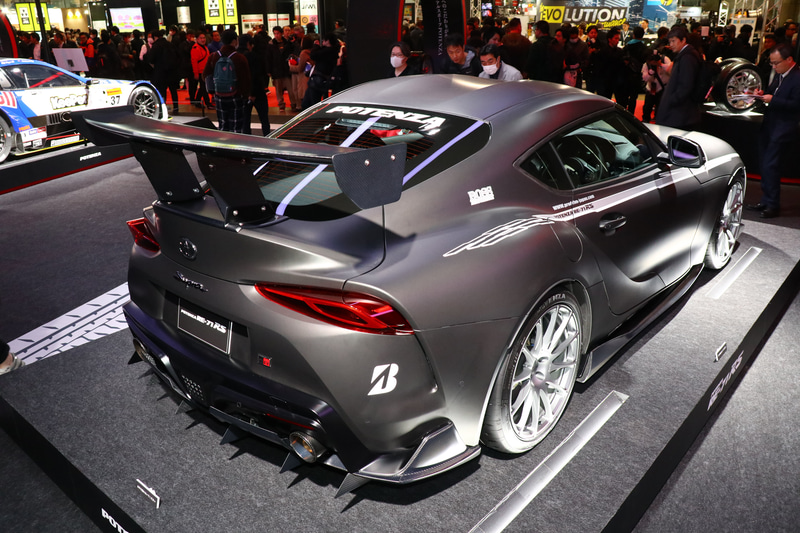 POTENZA RE-71RSを装着したGRスープラ