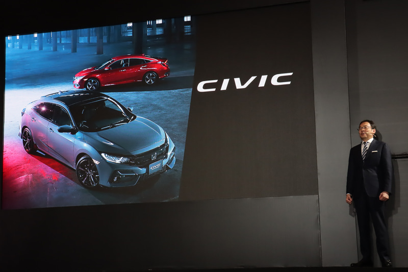「シビック」シリーズは“ホンダの操る喜び”を具現化した代表的モデルだと紹介する寺谷氏