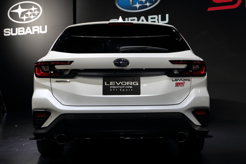 新型レヴォーグプロトタイプSTI Sport