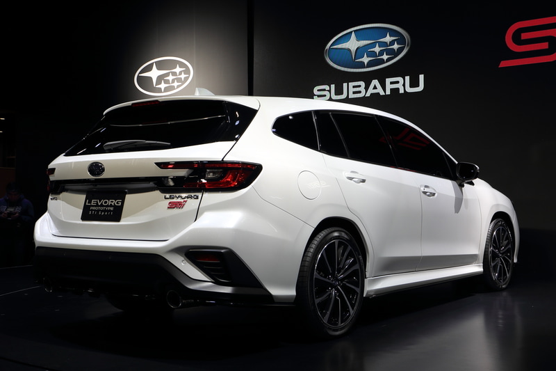 新型レヴォーグプロトタイプSTI Sport