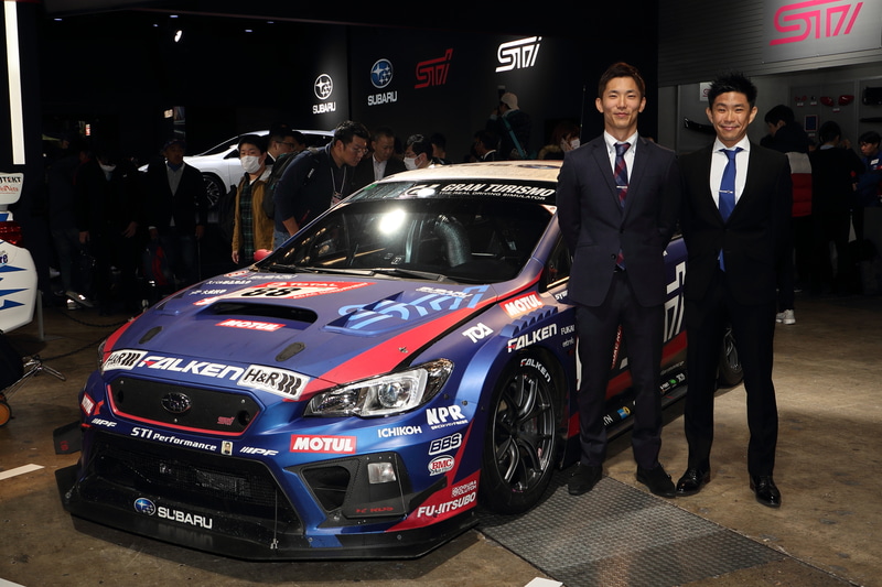 WRX STI Challenge 2019 と井口卓人選手（左）、山内英輝選手（右）
