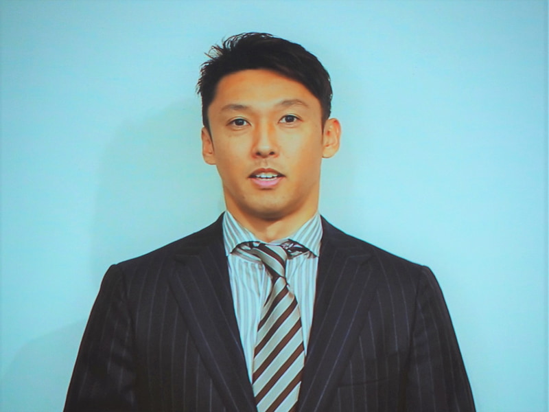 中島一貴選手は「特別賞をありがとうございます。自分でも素晴らしいシーズンを過ごせたと思っていますが、ひとえにチームやファンの皆さんのおかげですので、とても感謝しております。2020年も頑張りますので応援のほど、よろしくお願い致します」とビデオでコメント