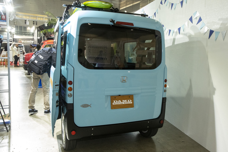 海のレジャーを意識した「MALIBU（マリブ）」というモデル