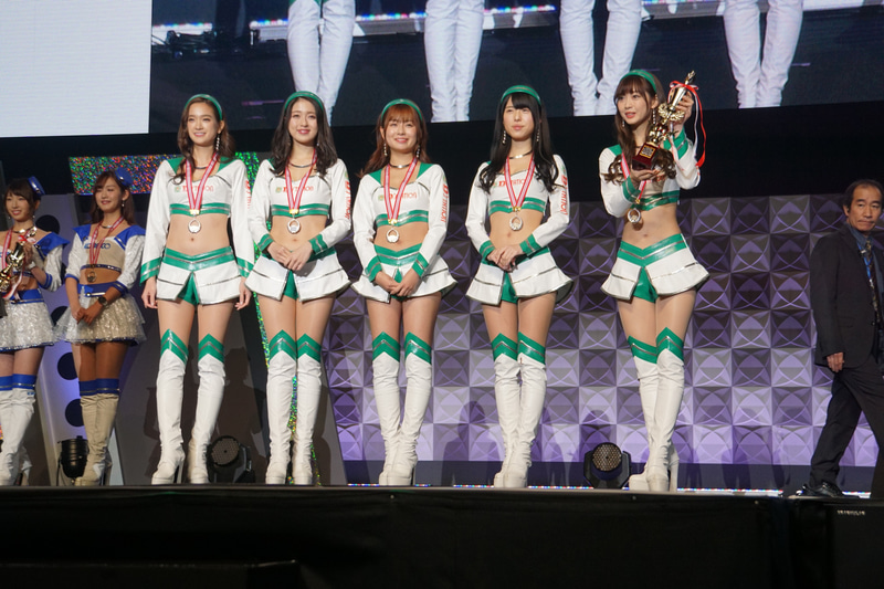 日本レースクイーン大賞2019コスチューム部門準グランプリのD’stationフレッシュエンジェルズ