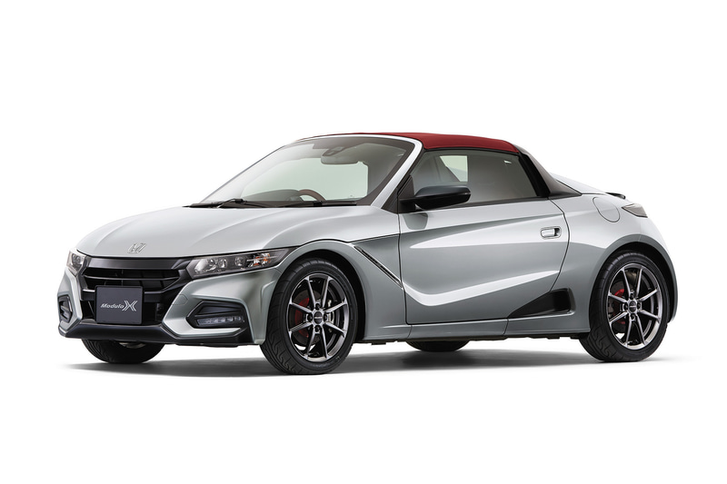 アラバスターシルバー・メタリック