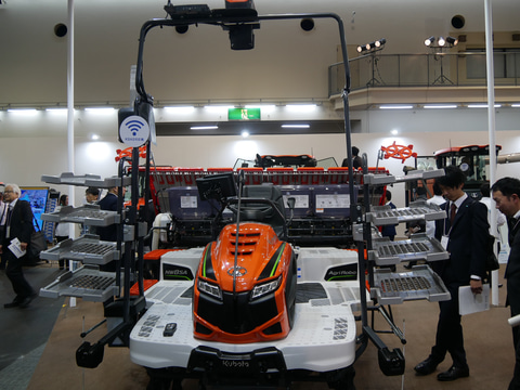 クボタ創業130年、未来の自動運転トラクター「X tractor」公開 - Car Watch