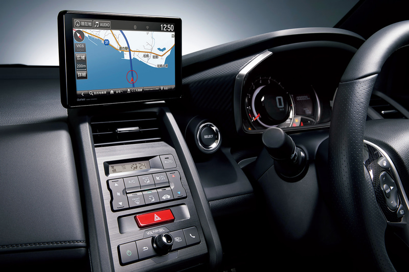 2018年5月に発売されたスカイサウンド インターナビ「VXU-192SSi」（21万7800円）