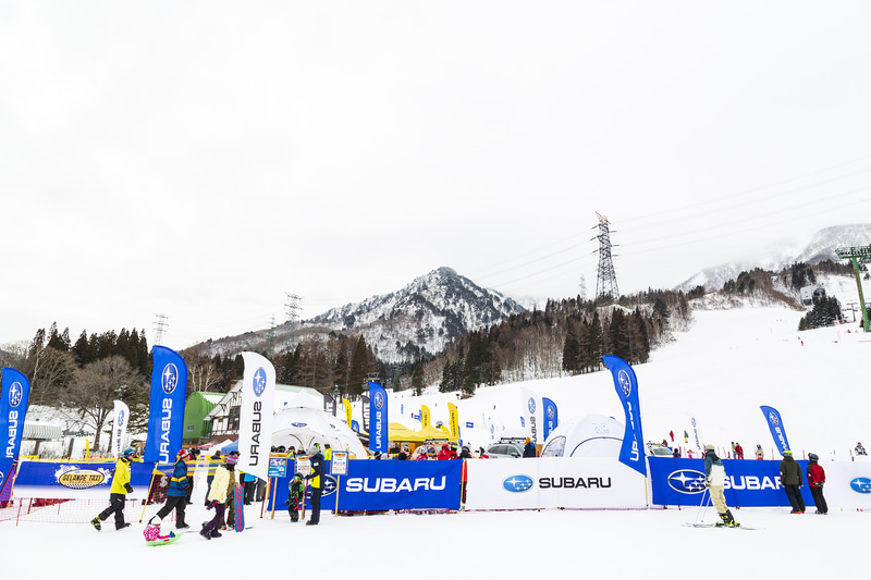 南ゲートから入ってすぐのイベント広場がスタート地点