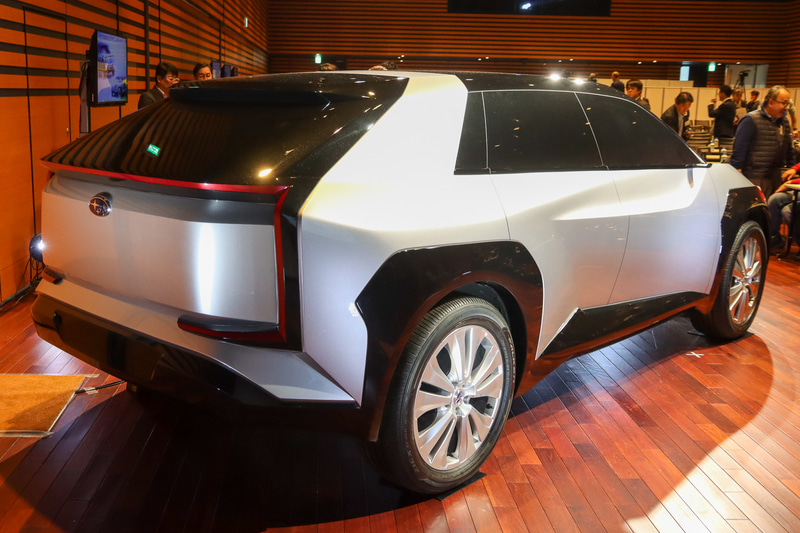 デザインスタディモデルのリア