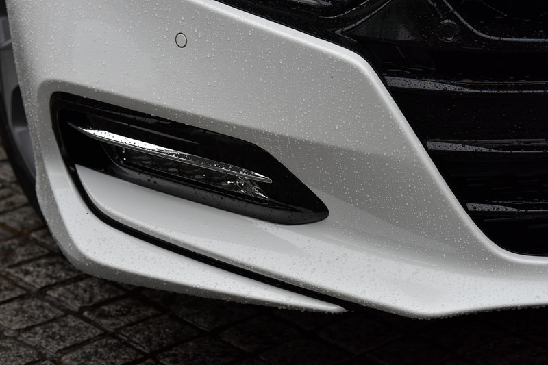 フォグランプまわりの形状