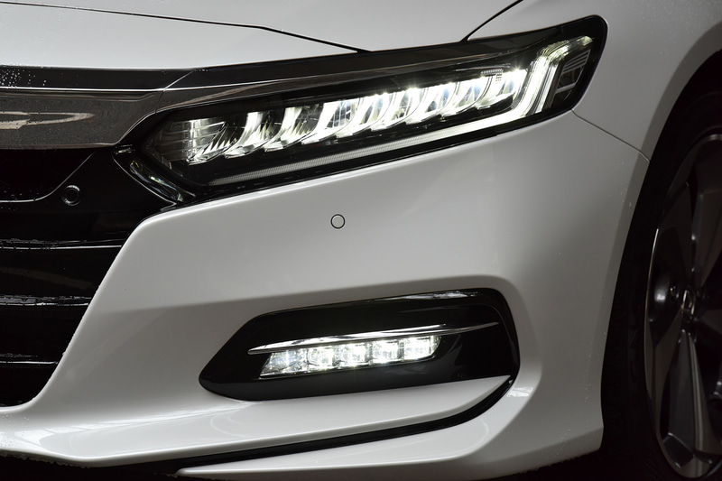 フォグランプを点灯