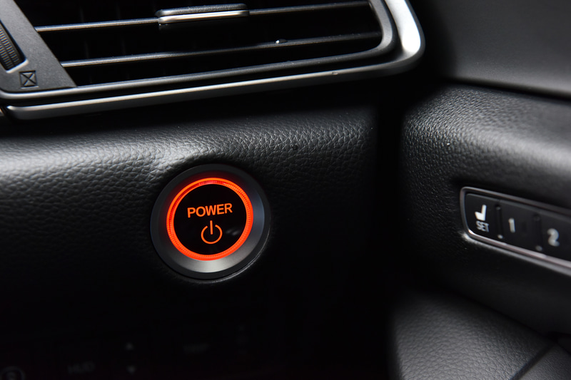 パワースイッチ