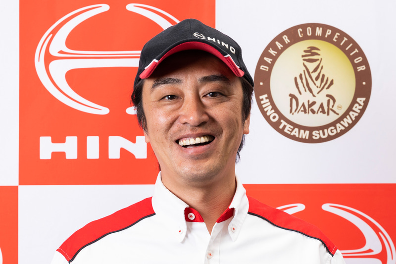 日野チームスガワラのチーム代表 兼 1号車ドライバーの菅原照仁選手