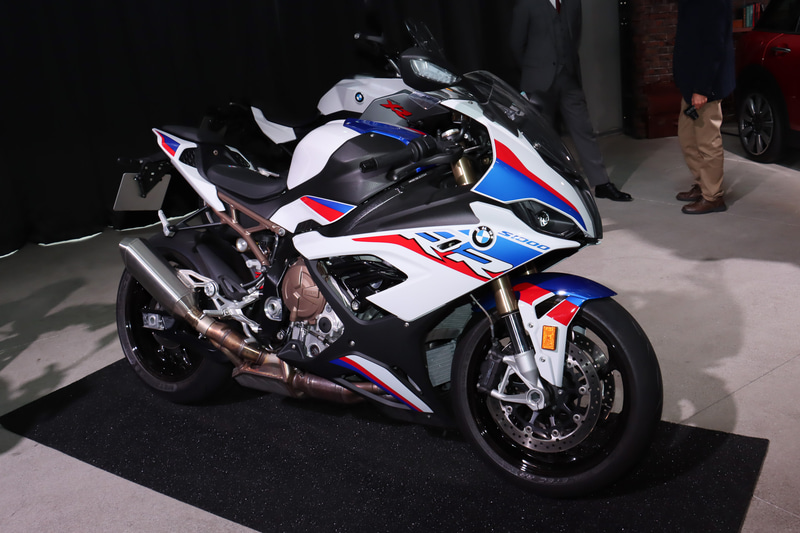 2019年3月に発表され、日本バイクオブザイヤーの輸入車部門・最優秀金賞を受賞した「S 1000 RR」