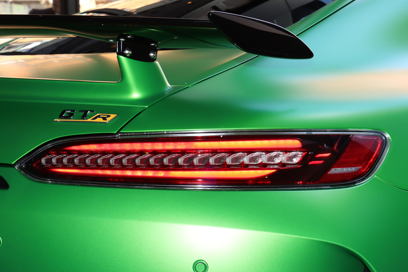 リアコンビネーションランプもデザイン変更されている