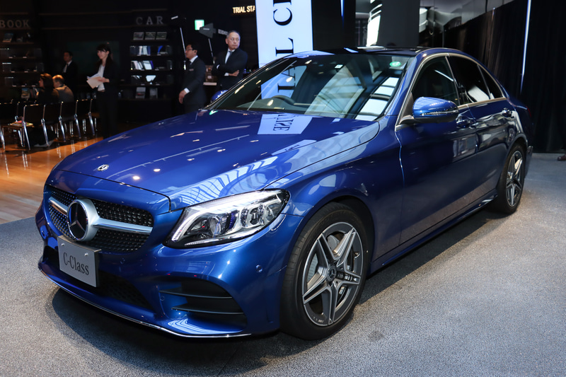 「Cクラス セダン」