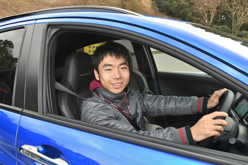 サーキット試乗ではFFのヴェゼル ツーリング Modulo Xに試乗