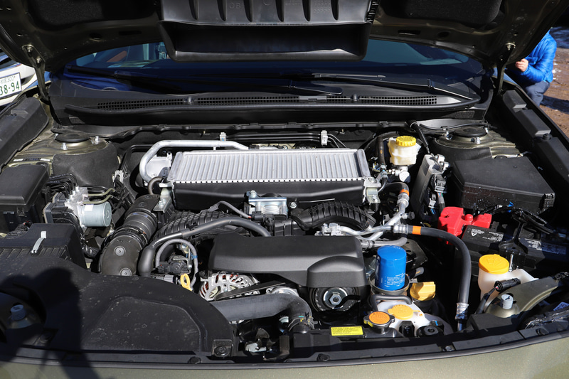 エンジンルームも見ることができた