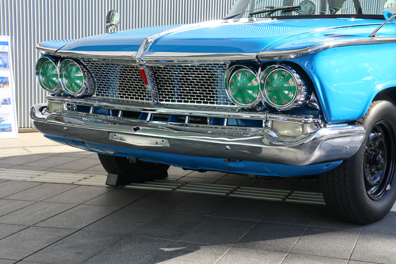 グリルも当時装着していた後期型のデザインのものに変更。欠品していた中央の「P」のプリンスマークも復活