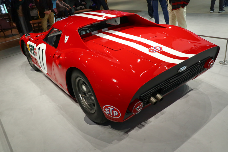 日産グローバル本社ギャラリーのヘリテージゾーンでは、砂子義一氏の乗ったクルマを展示。第3回日本GPで砂子氏のドライブで優勝した「プリンス R380」